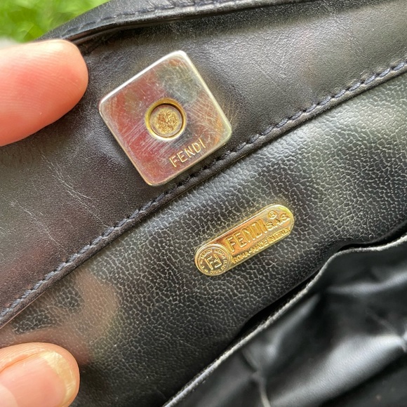 Fendi Vintage Bag 70’s-80’s Crossbody Clutch Handbag - Picture 4 of 14